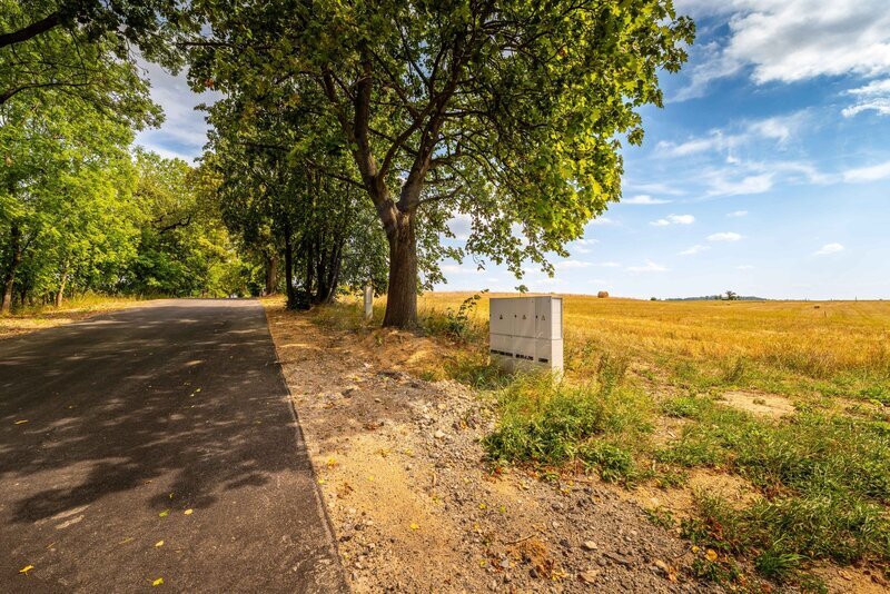PRODEJ STAVEBNÍHO POZEMKU 3.663 M2, PRŮBĚŽNÁ, HŮRY