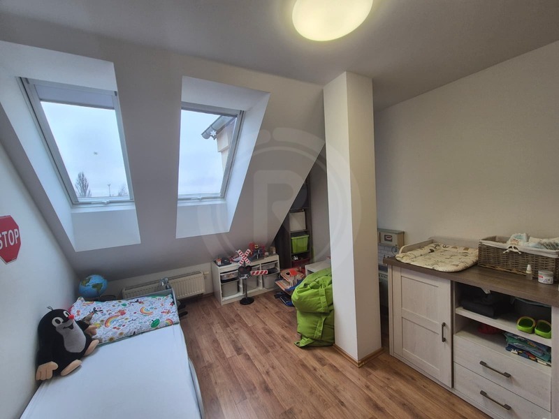 PRODEJ PROSTORNÉHO BYTU 3+KK, KAMARYTOVA, Č. BUDĚJOVICE