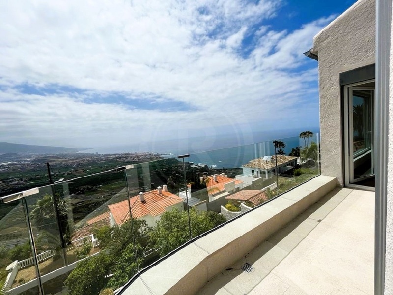PRODEJ LUXUSNÍ VILY HUMBOLDT VIEW, SANTA ÚRSULA, TENERIFE