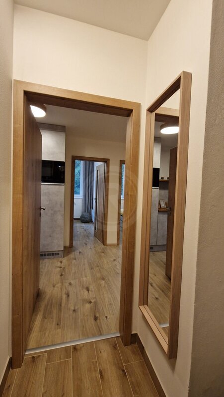 PRODEJ KRÁSNÉHO APARTMÁNU 2+KK, BENEŠOV NAD ČERNOU