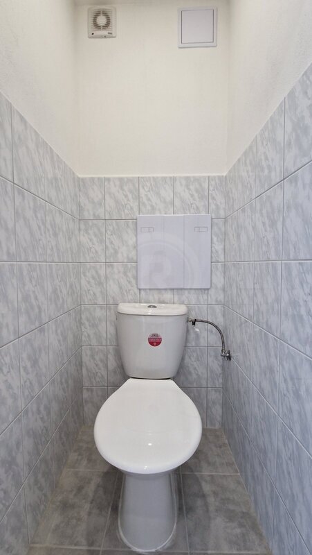 PRONÁJEM ZDĚNÉHO BYTU 2+1, FR. ŠKROUPA, Č. BUDĚJOVICE