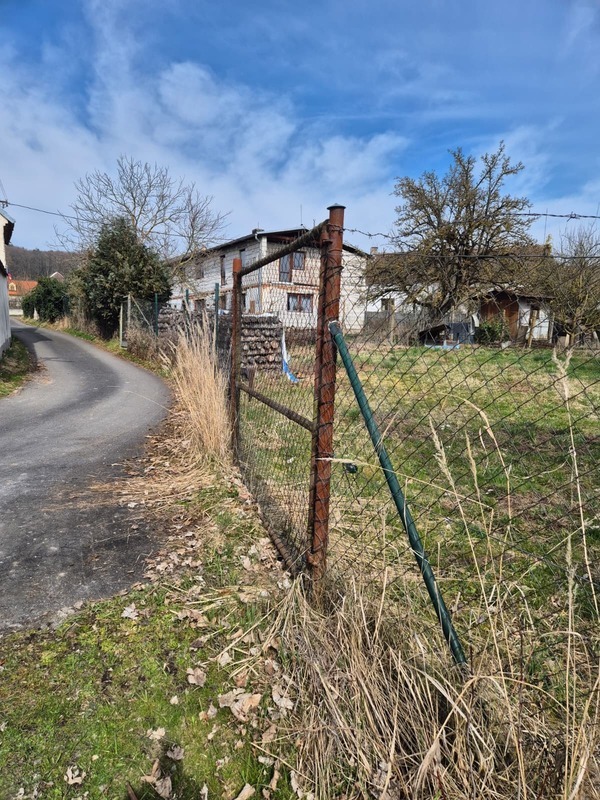 PRODEJ STAVEBNÍ PARCELY, KUKLE, TÁLÍN U PÍSKU