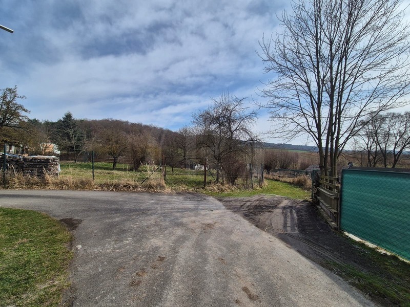 PRODEJ STAVEBNÍ PARCELY, KUKLE, TÁLÍN U PÍSKU