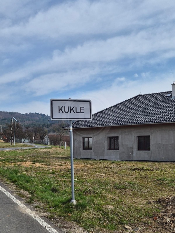 PRODEJ STAVEBNÍ PARCELY, KUKLE, TÁLÍN U PÍSKU