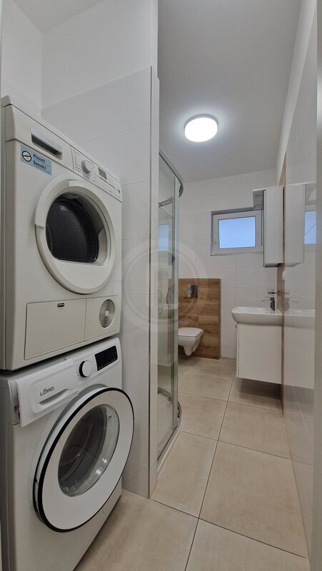 PRONÁJEM ZAŘÍZENÉHO BYTU 2+KK, PLATANOVÁ, ČESKÉ BUDĚJOVICE