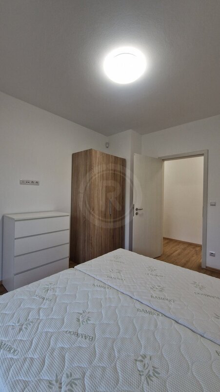 PRONÁJEM ZAŘÍZENÉHO BYTU 2+KK, PLATANOVÁ, ČESKÉ BUDĚJOVICE