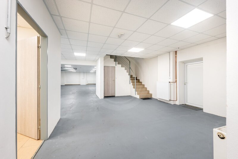 PRONÁJEM KOMERČNÍHO AREÁLU, LEDENICE, OKR. Č. BUDĚJOVICE